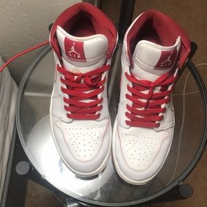 Air Jordan 1 Mid; White/Red; Men’s SZ 10.5US